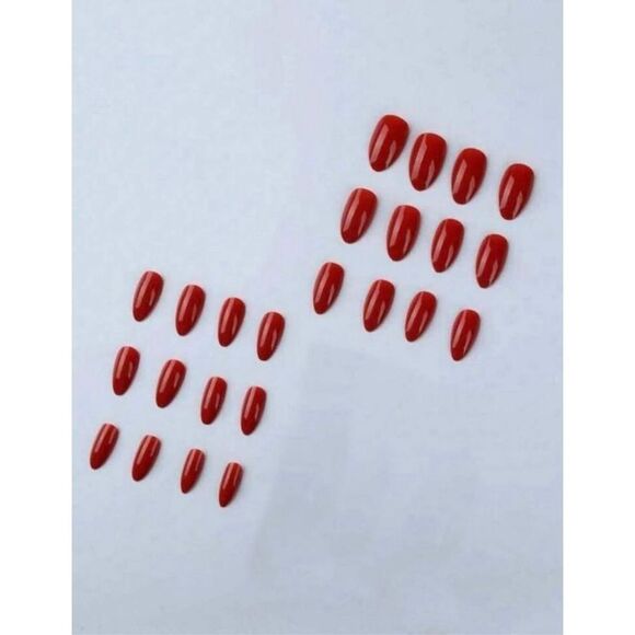 Mob Wife Sophisticated Elegant Red 24 Set Almond Shape Nails - Picture 3 of 11